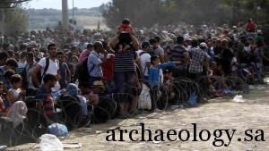 refugees-and-illergal-migrants-at-boreder-between-greece-and-macedonia